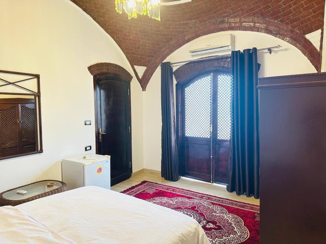 Villa Giulio Luxor Guest House エクステリア 写真